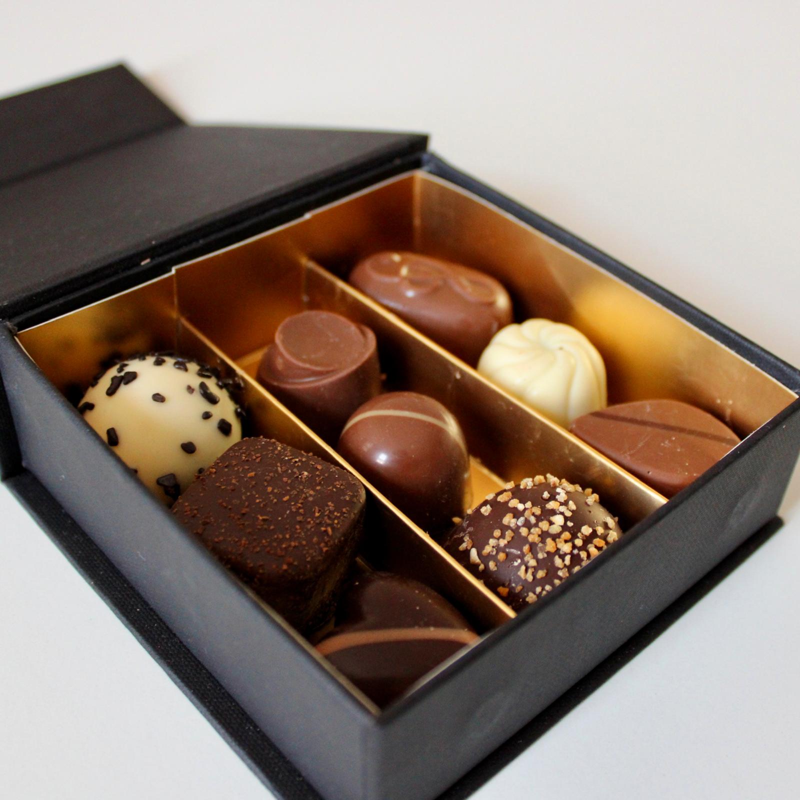 Zwarte doos 9 bonbons